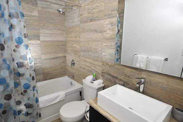 Hydewest - Capreol Luxury Furnished Penthouse Apartment Toronto Canada