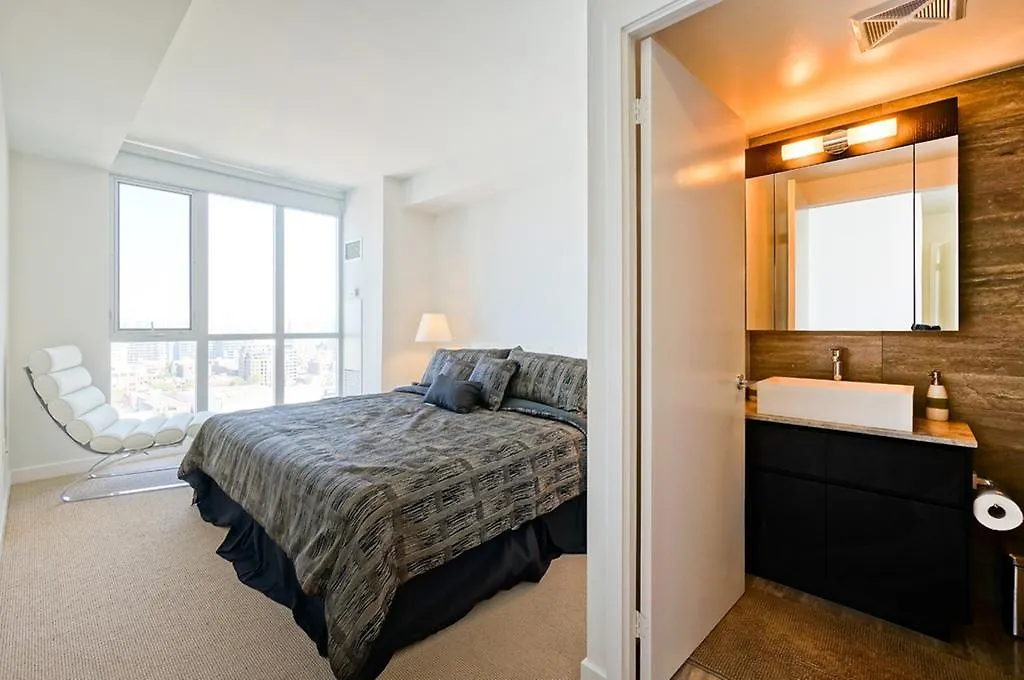 Hydewest - Capreol Luxury Furnished Penthouse Apartment Toronto