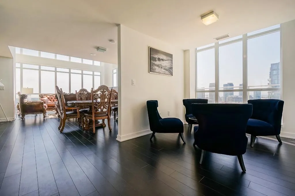 Hydewest - Capreol Luxury Furnished Penthouse Apartment Toronto