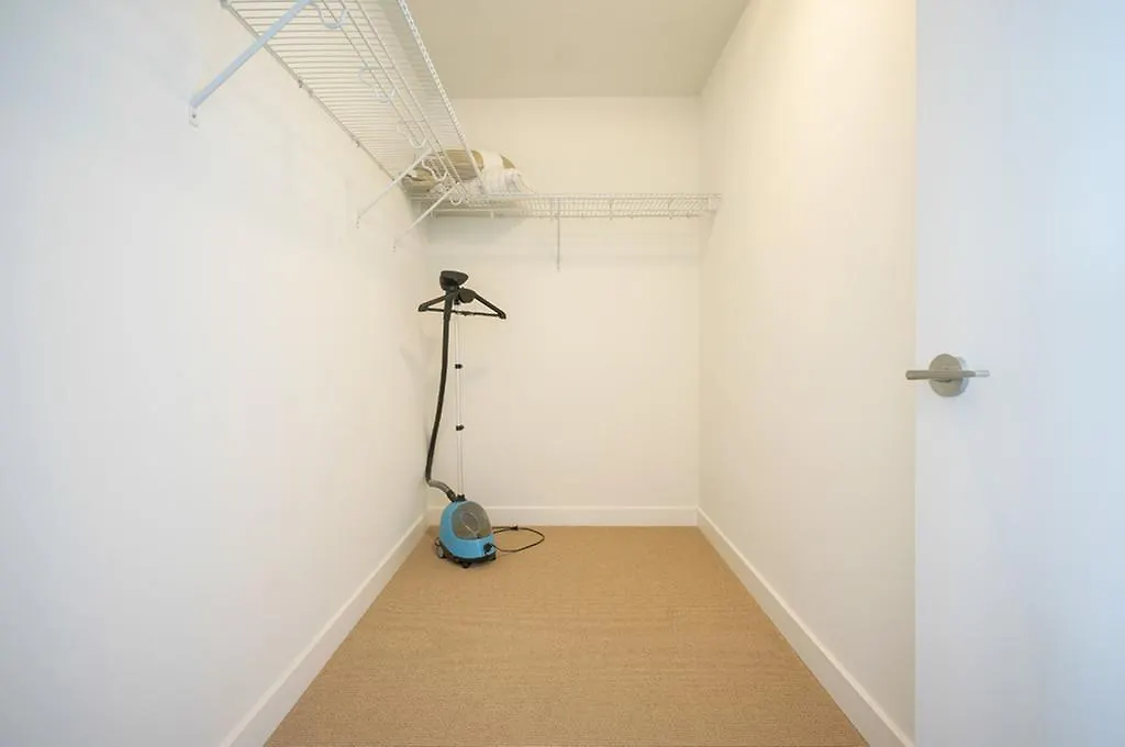 Hydewest - Capreol Luxury Furnished Penthouse Apartment Toronto 0*,